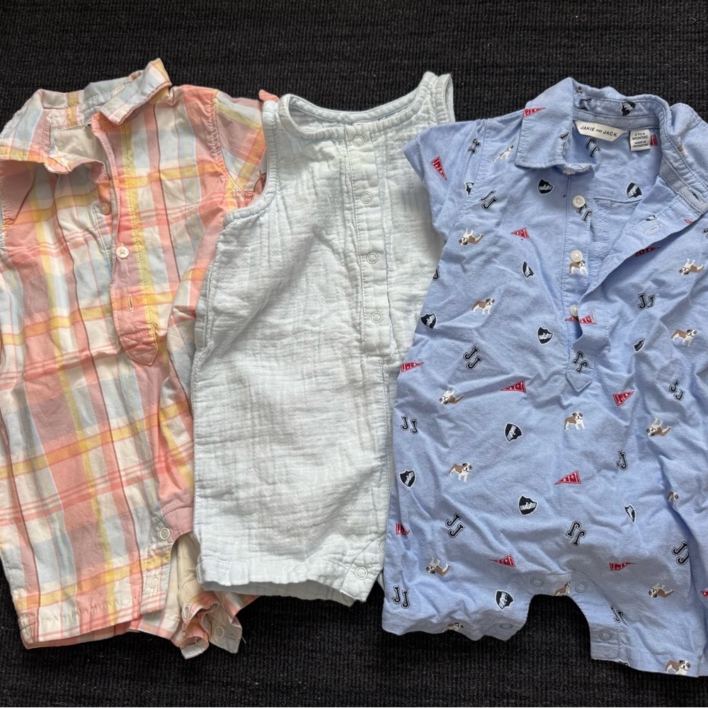 Janie and Jack Plaid, White, and Blue Button onesies shorties 3-6 month boy